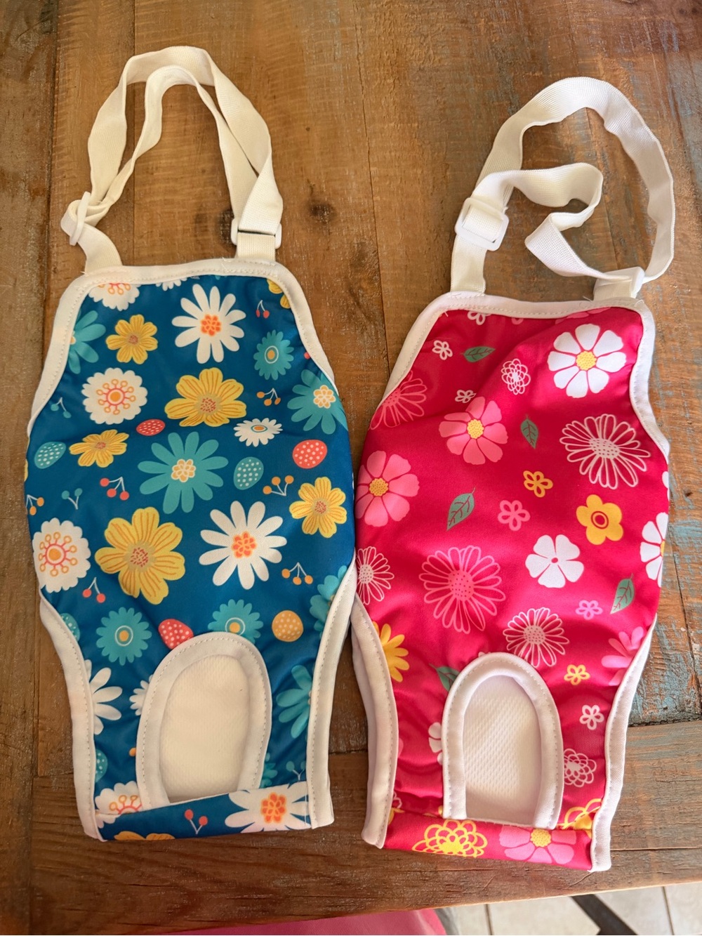 Floral Diaper Harness Set - Blue & Pink
They didn’t fit my French Bulldog!